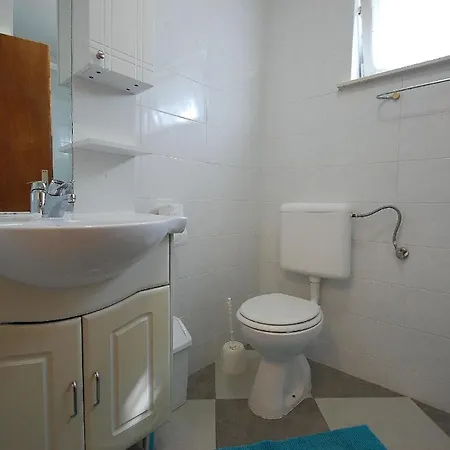 Ferienwohnung Fuer 3 Personen Ca 50 Qm In Milcetici, Kvarner Bucht Krk アパート *