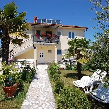 Ferienwohnung Fuer 3 Personen Ca 50 Qm In Milcetici, Kvarner Bucht Krk Apartman *